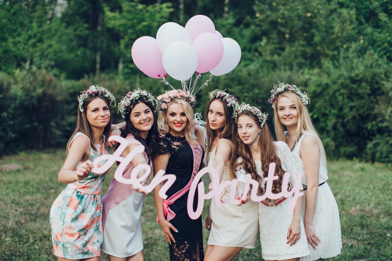 The Ultimate Hens Night Checklist for the Maid of Honour